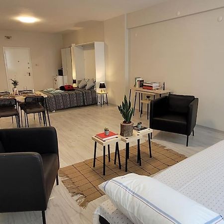 Апартаменты New Cosy Studio In The Heart Of Kadikoy Стамбул Экстерьер фото