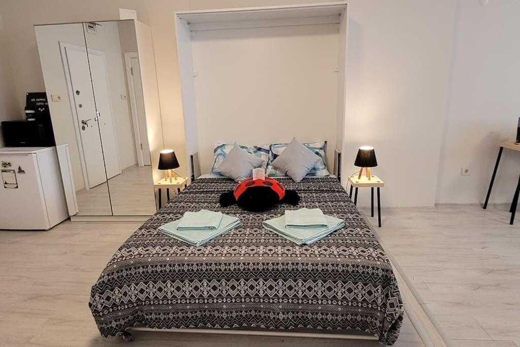 Апартаменты New Cosy Studio In The Heart Of Kadikoy Стамбул Экстерьер фото
