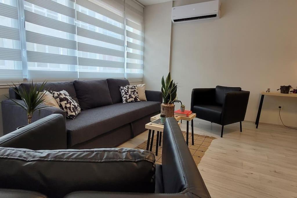 Апартаменты New Cosy Studio In The Heart Of Kadikoy Стамбул Экстерьер фото