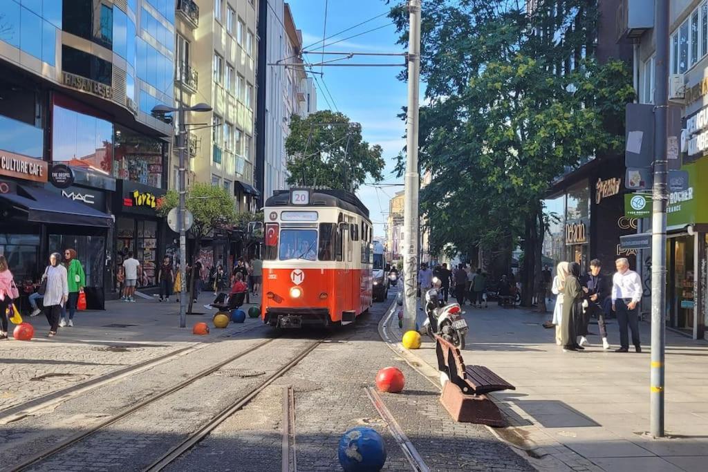 Апартаменты New Cosy Studio In The Heart Of Kadikoy Стамбул Экстерьер фото